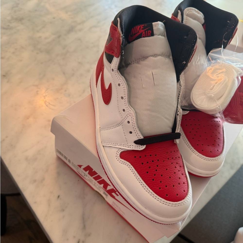 Jordan Air Retro High OG White and Red